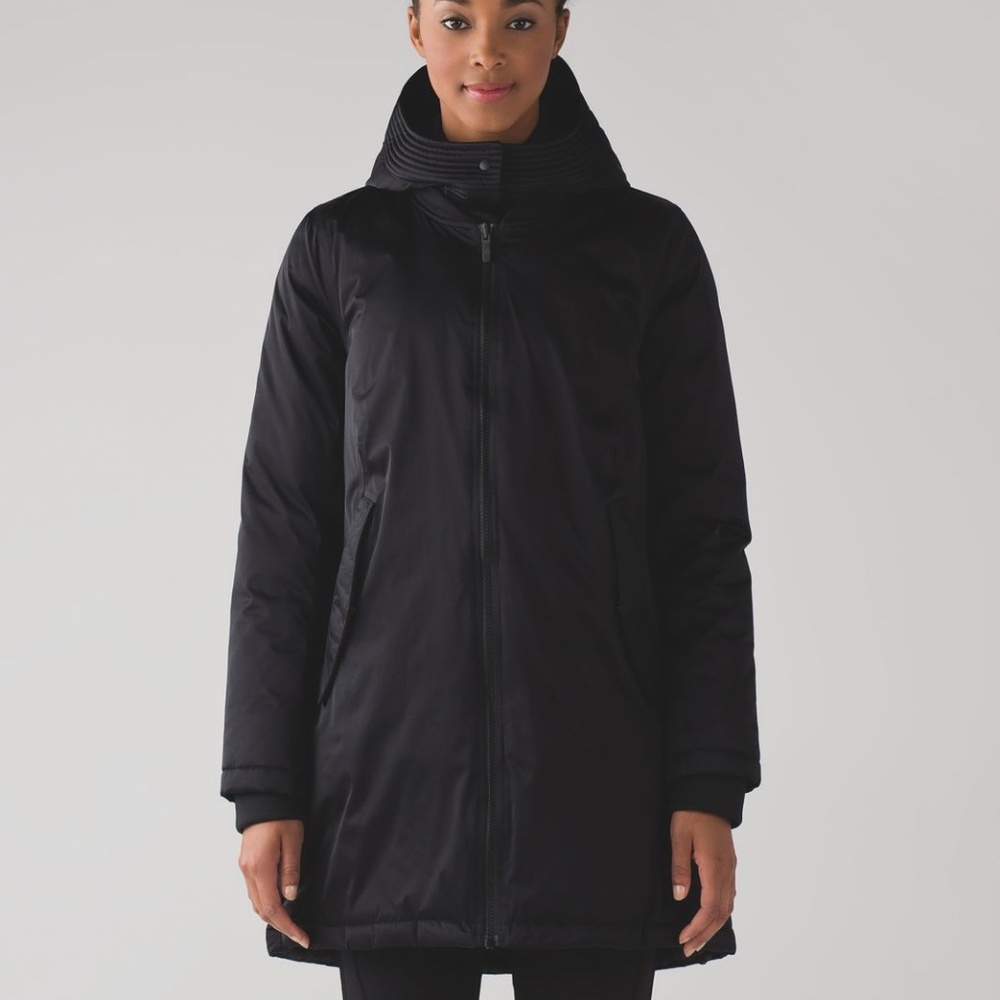 Lululemon No Shivers Bomber Jacket (Reversible) - Black - Sz 6